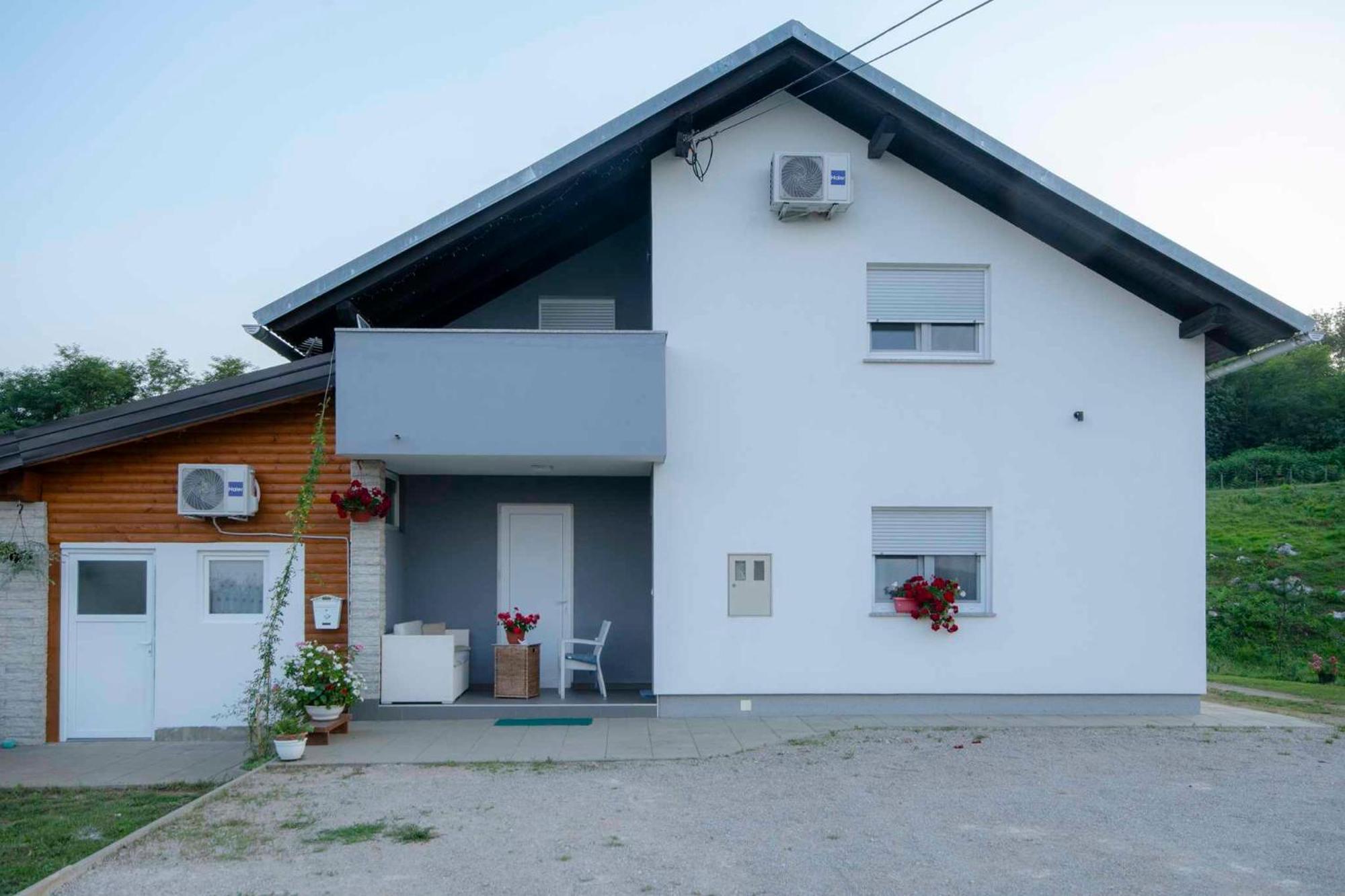 Apartment Nina Slunj Exterior foto